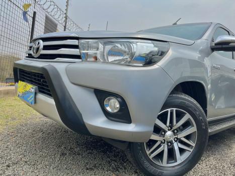 TOYOTA Hilux Caminhonete 2.8 16V SRV 4X4 DIESEL CABINE DUPLA AUTOMTICO, Foto 1