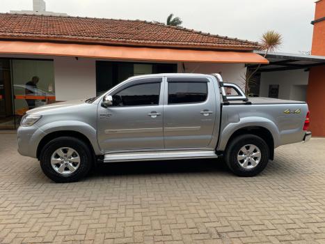 TOYOTA Hilux Caminhonete 2.7 16V 4P SRV FLEX 4X4  CABINE DUPLA AUTOMTICO, Foto 10