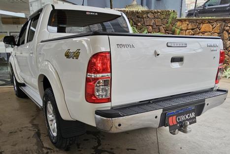 TOYOTA Hilux Caminhonete 2.7 16V 4P SRV FLEX 4X4  CABINE DUPLA AUTOMTICO, Foto 5