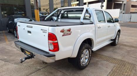 TOYOTA Hilux Caminhonete 2.7 16V 4P SRV FLEX 4X4  CABINE DUPLA AUTOMTICO, Foto 6