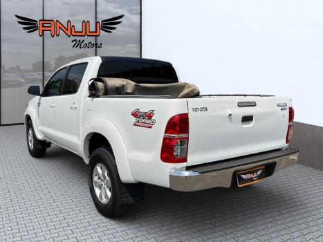 TOYOTA Hilux Caminhonete 3.0 4P 4X4 SRV TURBO DIESEL CABINE DUPLA AUTOMTICO, Foto 3