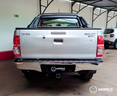 TOYOTA Hilux Caminhonete 2.7 16V 4P SRV FLEX 4X4  CABINE DUPLA AUTOMTICO, Foto 5