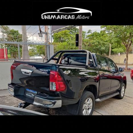 TOYOTA Hilux Caminhonete 2.8 16V SRV 4X4 DIESEL CABINE DUPLA AUTOMTICO, Foto 2