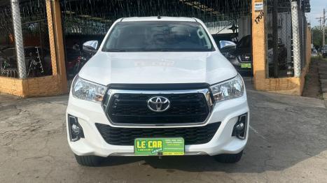 TOYOTA Hilux Caminhonete 2.8 4P 4X4 DIESEL CABINE DUPLA, Foto 2