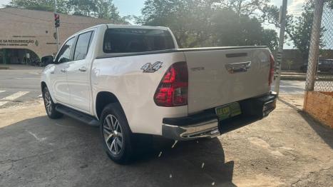 TOYOTA Hilux Caminhonete 2.8 4P 4X4 DIESEL CABINE DUPLA, Foto 8