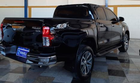 TOYOTA Hilux Caminhonete 2.8 16V SRV 4X4 DIESEL CABINE DUPLA AUTOMTICO, Foto 12