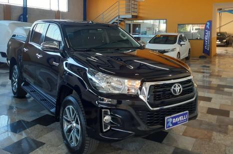 TOYOTA Hilux Caminhonete 2.8 16V SRV 4X4 DIESEL CABINE DUPLA AUTOMTICO, Foto 13