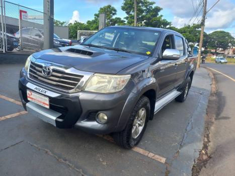 TOYOTA Hilux Caminhonete 3.0 16V 4P 4X4 SRV TURBO DIESEL CABINE DUPLA AUTOMTICO, Foto 19