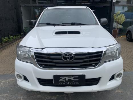 TOYOTA Hilux Caminhonete 3.0 4P 4X4 DIESEL CABINE DUPLA, Foto 2