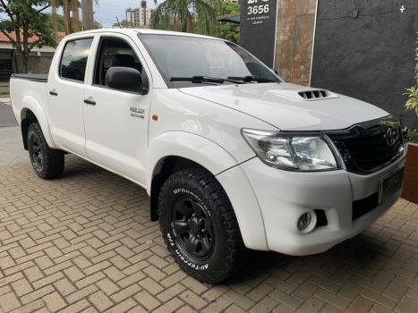 TOYOTA Hilux Caminhonete 3.0 4P 4X4 DIESEL CABINE DUPLA, Foto 4