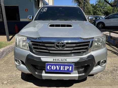 TOYOTA Hilux Caminhonete 3.0 4P 4X4 SRV TURBO DIESEL CABINE DUPLA AUTOMTICO, Foto 2