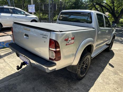 TOYOTA Hilux Caminhonete 3.0 4P 4X4 SRV TURBO DIESEL CABINE DUPLA AUTOMTICO, Foto 4