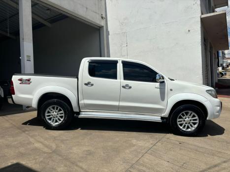 TOYOTA Hilux Caminhonete 2.5 16V 4X4 STD TURBO DIESEL CABINE DUPLA, Foto 4