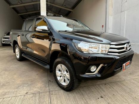 TOYOTA Hilux Caminhonete 2.8 16V SRV 4X4 DIESEL CABINE DUPLA AUTOMTICO, Foto 1