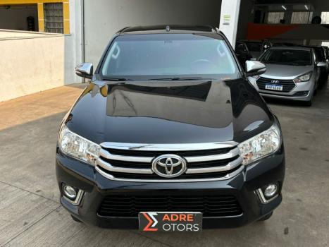 TOYOTA Hilux Caminhonete 2.8 16V SRV 4X4 DIESEL CABINE DUPLA AUTOMTICO, Foto 10