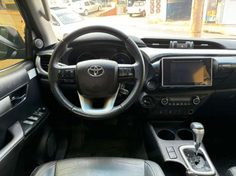 TOYOTA Hilux Caminhonete 2.8 16V SRV 4X4 DIESEL CABINE DUPLA AUTOMTICO, Foto 17