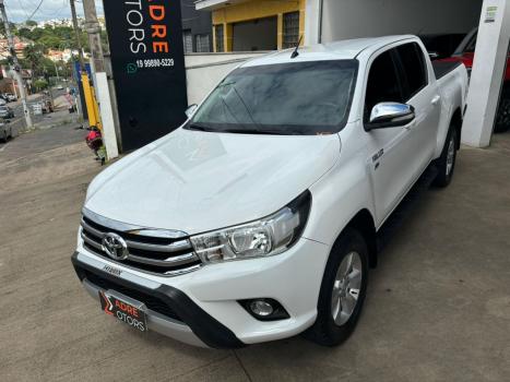 TOYOTA Hilux Caminhonete 2.7 16V 4P SRV FLEX CABINE DUPLA AUTOMTICO, Foto 4