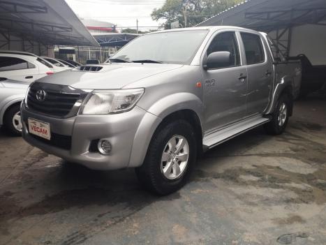 TOYOTA Hilux Caminhonete 3.0 4P SR 4X4 TURBO DIESEL CABINE DUPLA, Foto 2