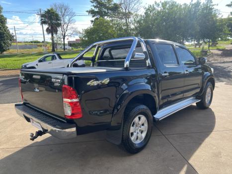 TOYOTA Hilux Caminhonete 2.7 16V 4P SRV FLEX 4X4  CABINE DUPLA AUTOMTICO, Foto 4