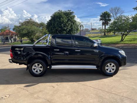 TOYOTA Hilux Caminhonete 2.7 16V 4P SRV FLEX 4X4  CABINE DUPLA AUTOMTICO, Foto 7