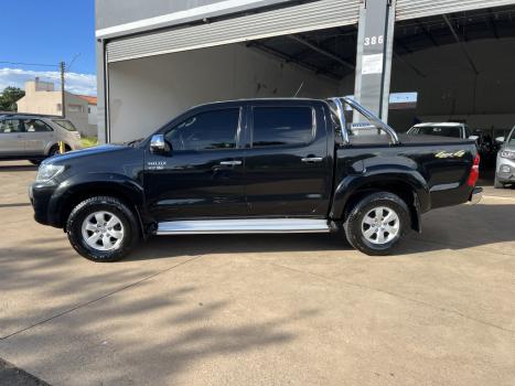 TOYOTA Hilux Caminhonete 2.7 16V 4P SRV FLEX 4X4  CABINE DUPLA AUTOMTICO, Foto 8