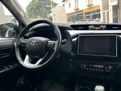 TOYOTA Hilux Caminhonete 2.8 16V SRV 4X4 DIESEL CABINE DUPLA AUTOMTICO, Foto 12