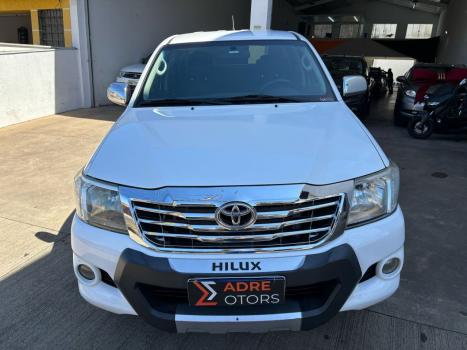 TOYOTA Hilux Caminhonete 2.7 16V 4P SR FLEX CABINE DUPLA AUTOMTICO, Foto 10