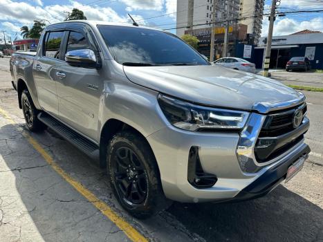 TOYOTA Hilux Caminhonete 2.8 16V SRX 4X4 TURBO DIESEL CABINE DUPLA AUTOMTICO, Foto 4