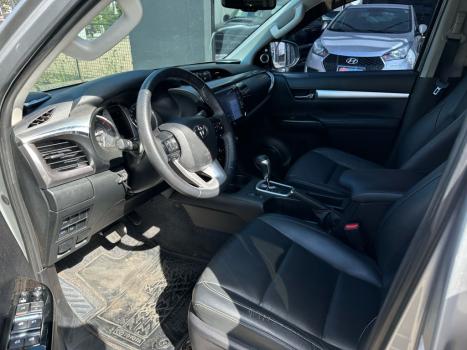TOYOTA Hilux Caminhonete 2.8 16V SRX 4X4 TURBO DIESEL CABINE DUPLA AUTOMTICO, Foto 10