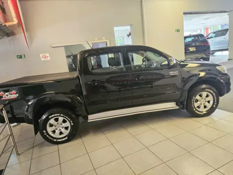 TOYOTA Hilux Caminhonete 3.0 4P 4X4 SRV TURBO DIESEL CABINE DUPLA AUTOMTICO, Foto 6