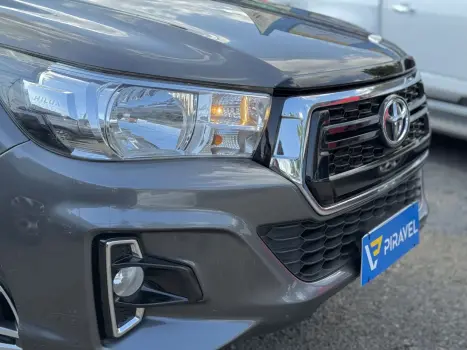TOYOTA Hilux Caminhonete 2.8 16V SRV 4X4 DIESEL CABINE DUPLA AUTOMTICO, Foto 7