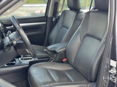 TOYOTA Hilux Caminhonete 2.8 16V SRV 4X4 DIESEL CABINE DUPLA AUTOMTICO, Foto 16