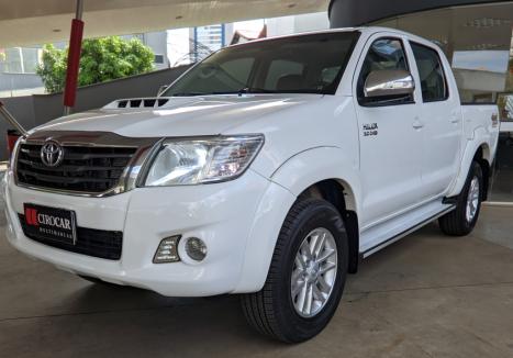 TOYOTA Hilux Caminhonete 3.0 16V 4P 4X4 SRV TURBO DIESEL CABINE DUPLA AUTOMTICO, Foto 3