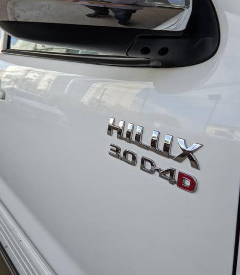 TOYOTA Hilux Caminhonete 3.0 16V 4P 4X4 SRV TURBO DIESEL CABINE DUPLA AUTOMTICO, Foto 11