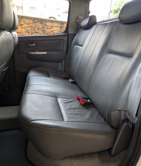 TOYOTA Hilux Caminhonete 3.0 16V 4P 4X4 SRV TURBO DIESEL CABINE DUPLA AUTOMTICO, Foto 14