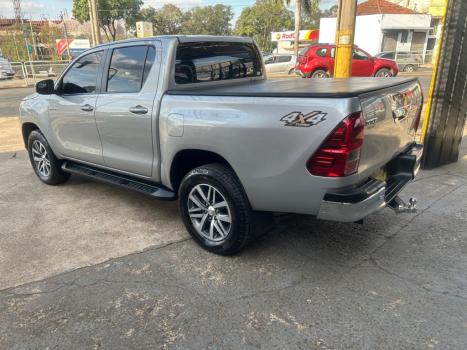 TOYOTA Hilux Caminhonete 2.8 16V SRV 4X4 DIESEL CABINE DUPLA AUTOMTICO, Foto 2