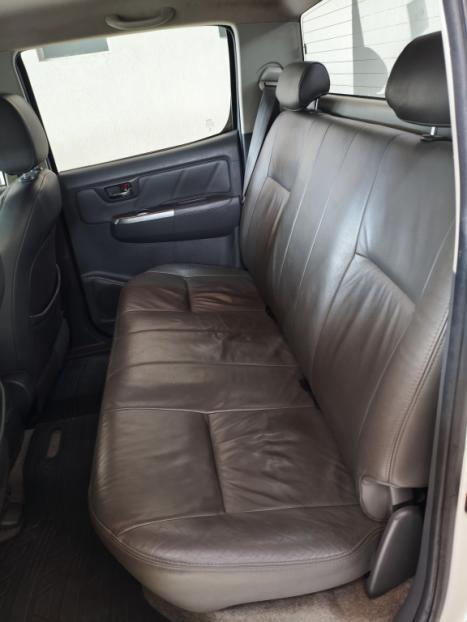 TOYOTA Hilux Caminhonete 3.0 4P SRV DIESEL CABINE DUPLA, Foto 10