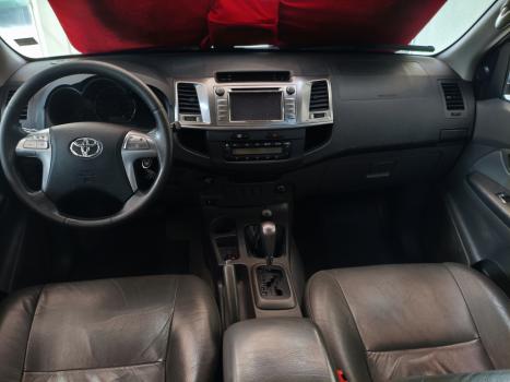 TOYOTA Hilux Caminhonete 3.0 4P SRV DIESEL CABINE DUPLA, Foto 7