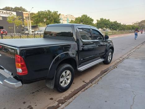 TOYOTA Hilux Caminhonete 2.7 16V 4P SR CABINE DUPLA, Foto 2
