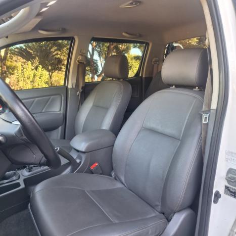 TOYOTA Hilux Caminhonete 2.7 16V 4P SRV FLEX 4X4  CABINE DUPLA AUTOMTICO, Foto 9