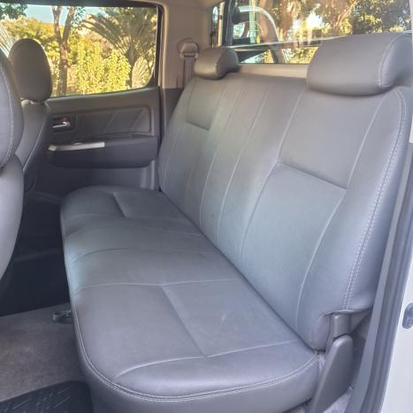 TOYOTA Hilux Caminhonete 2.7 16V 4P SRV FLEX 4X4  CABINE DUPLA AUTOMTICO, Foto 10
