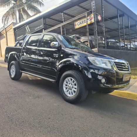 TOYOTA Hilux Caminhonete 2.7 16V 4P SR FLEX CABINE DUPLA AUTOMTICO, Foto 2
