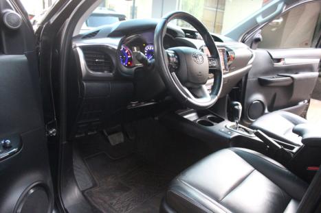 TOYOTA Hilux Caminhonete 2.8 16V SRX 4X4 TURBO DIESEL CABINE DUPLA AUTOMTICO, Foto 13