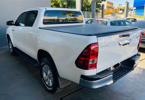 TOYOTA Hilux Caminhonete 2.8 16V SRV 4X4 DIESEL CABINE DUPLA AUTOMTICO, Foto 19