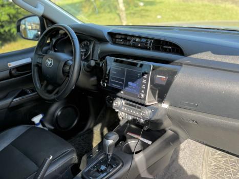 TOYOTA Hilux Caminhonete 2.8 16V SRX 4X4 TURBO DIESEL CABINE DUPLA AUTOMTICO, Foto 6