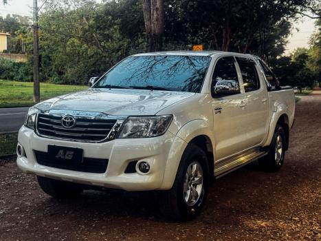 TOYOTA Hilux Caminhonete 2.7 16V 4P SRV FLEX CABINE DUPLA AUTOMTICO, Foto 3