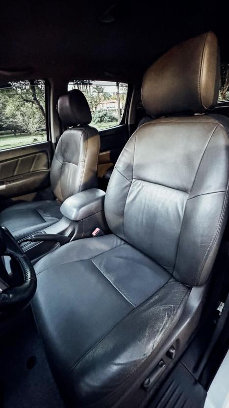 TOYOTA Hilux Caminhonete 2.7 16V 4P SRV FLEX CABINE DUPLA AUTOMTICO, Foto 8