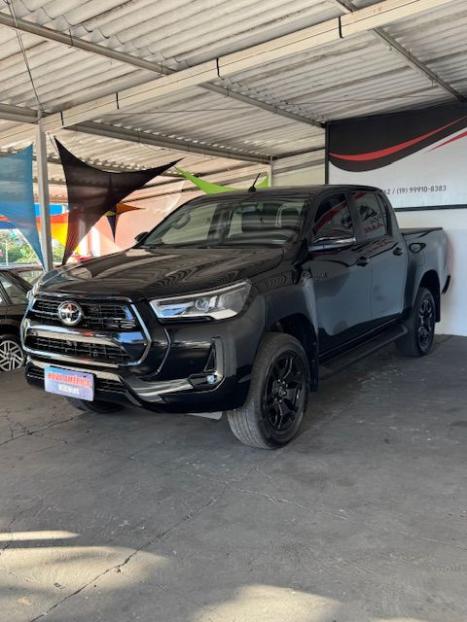 TOYOTA Hilux Caminhonete 2.8 16V SRX 4X4 TURBO DIESEL CABINE DUPLA AUTOMTICO, Foto 3