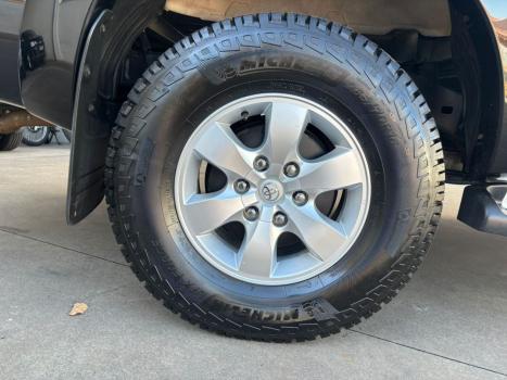 TOYOTA Hilux Caminhonete 3.0 16V 4P 4X4 SRV TURBO DIESEL CABINE DUPLA AUTOMTICO, Foto 16