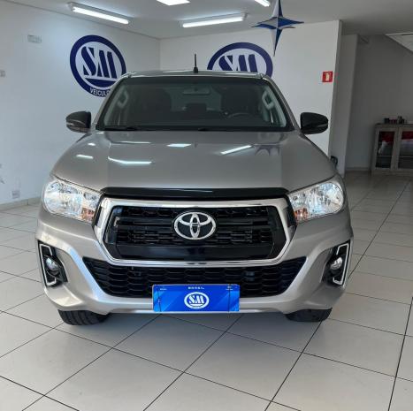 TOYOTA Hilux Caminhonete 2.7 16V 4P SR CABINE DUPLA AUTOMTICO, Foto 3